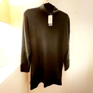 NWT Black Mock Neck Dress Size Small